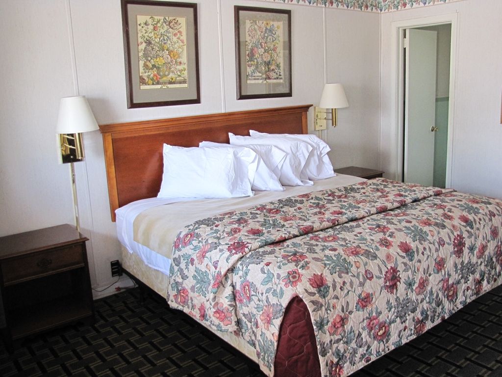 Rodeway Inn Swainsboro Quarto foto