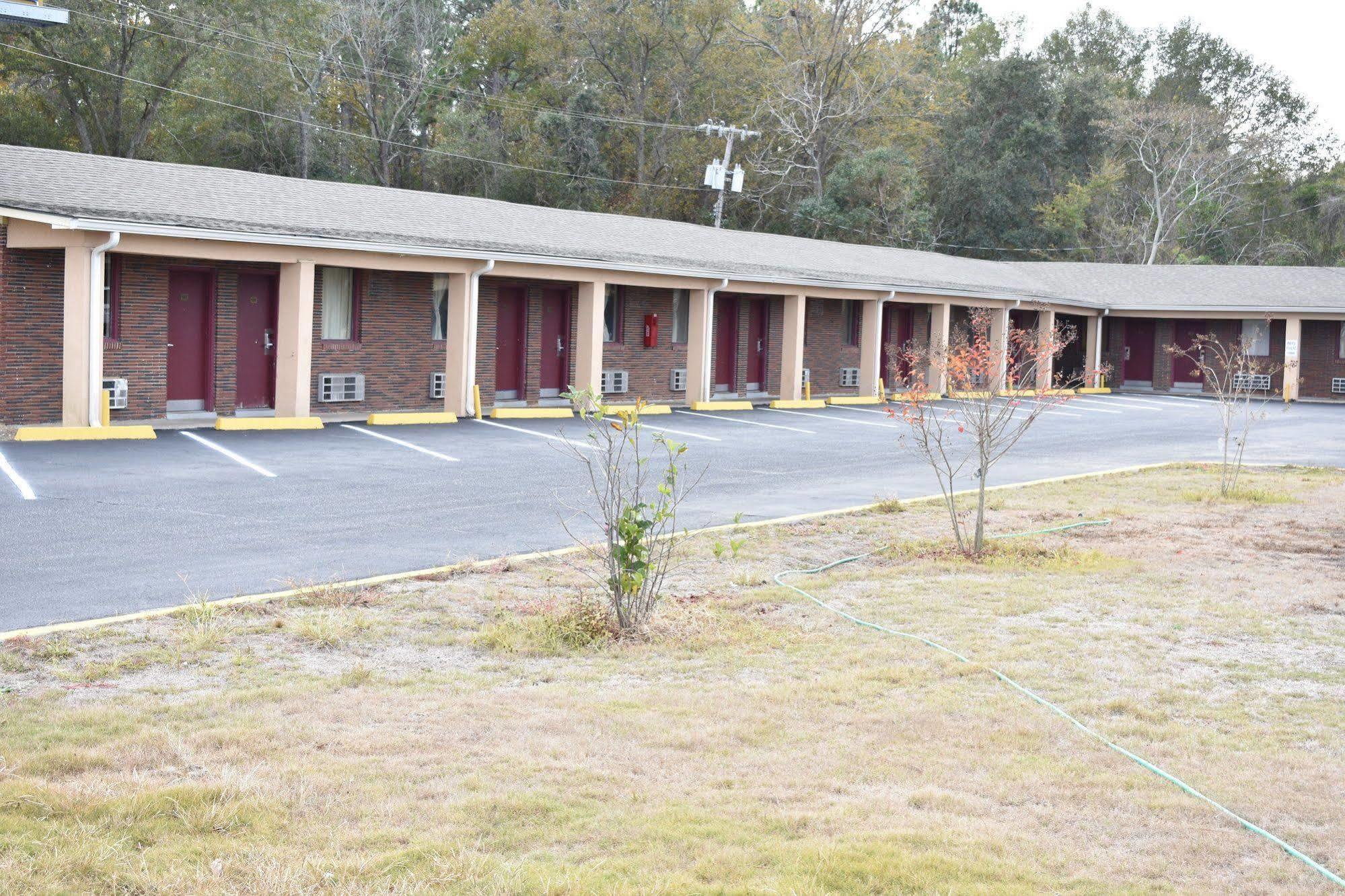 Rodeway Inn Swainsboro Exterior foto