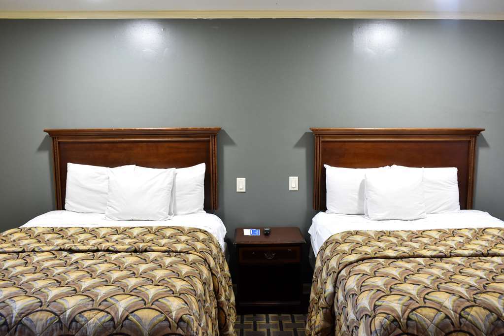 Rodeway Inn Swainsboro Quarto foto